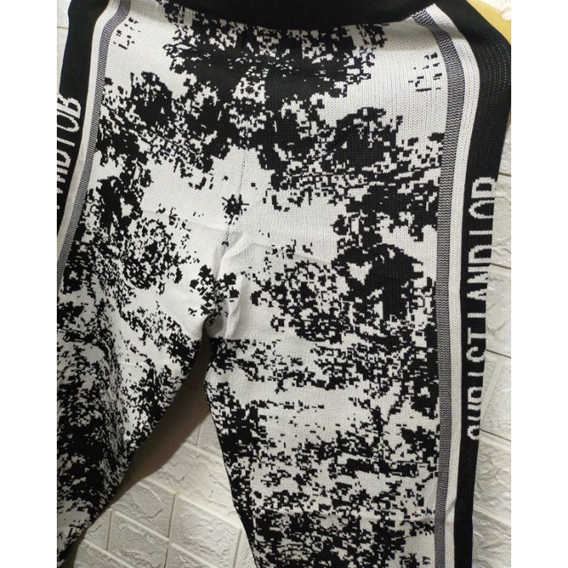 Heppi - Celana Dior Premium