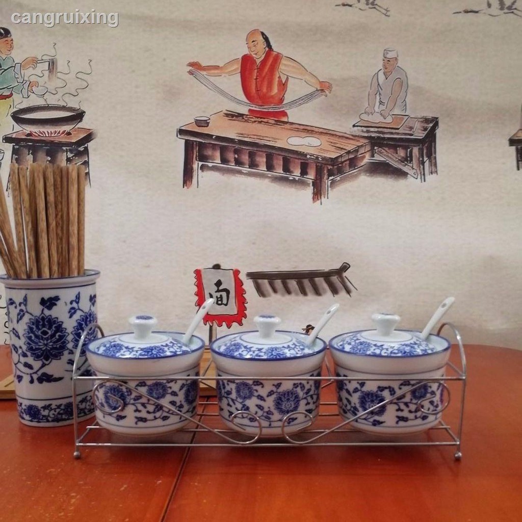 Kotak Bumbu Dapur Bahan Keramik Porcelain Warna Putih dan Kotak Bumbu Dapur Bahan Keramik Porcelain Warna Putih dan