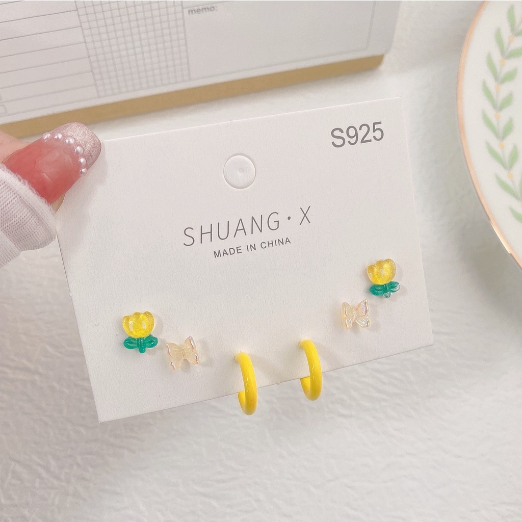 3 Pasang / Set Anting Stud Desain Tulip Butterfly Bahan Resin Untuk Wanita