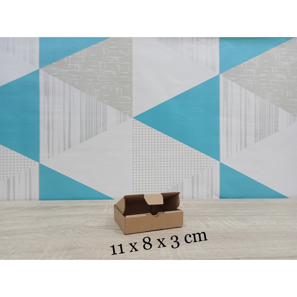 

Kardus 11 x 8 x 3 cm....Die Cut kotak aksesoris dll