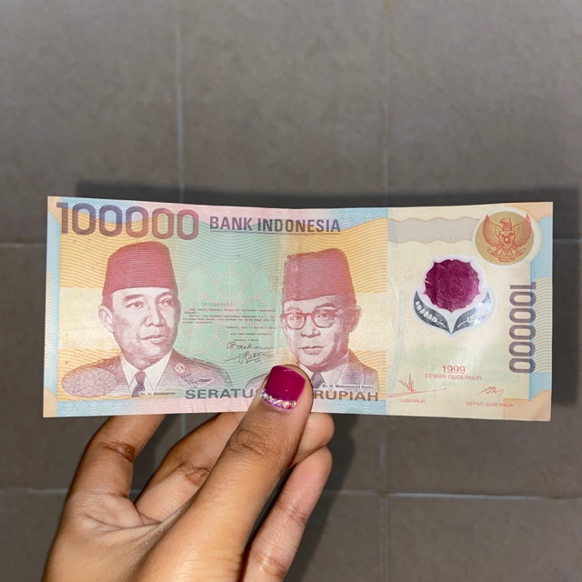 Uang klasik 100.000