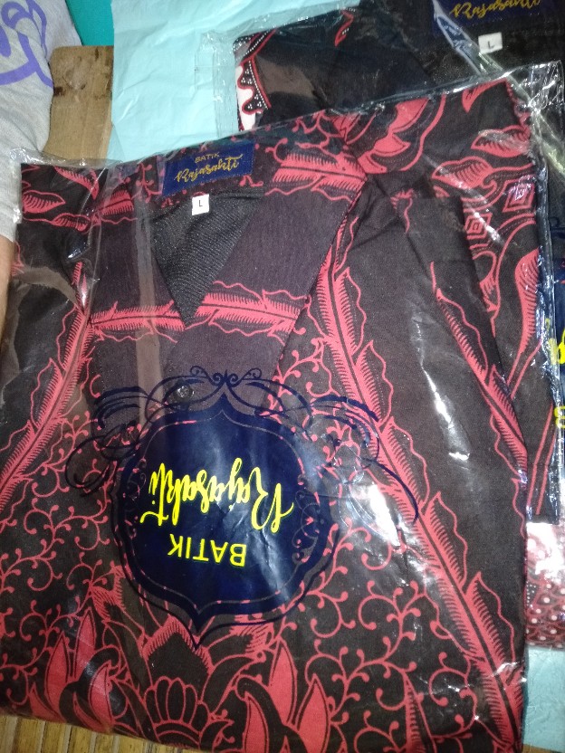 Baju Batik Pria | Manuk Peksi Merah Lengan Panjang Slim Fit Lapis Furing | By Batik Florist