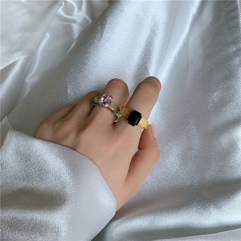 Cincin Zircon Bahan Resin Untuk Hadiah