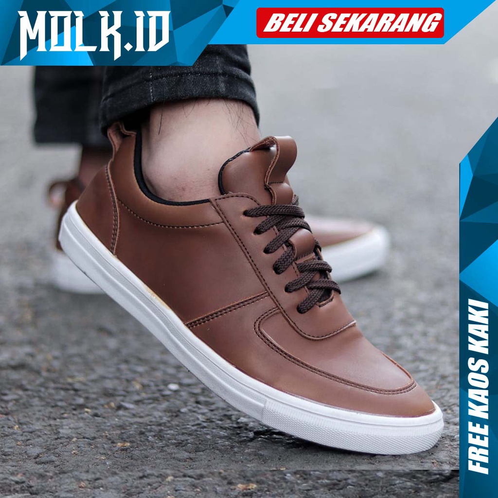 MOLK Sepatu Pria Casual Sneaker Santai Sport Shoes Kulit Pu