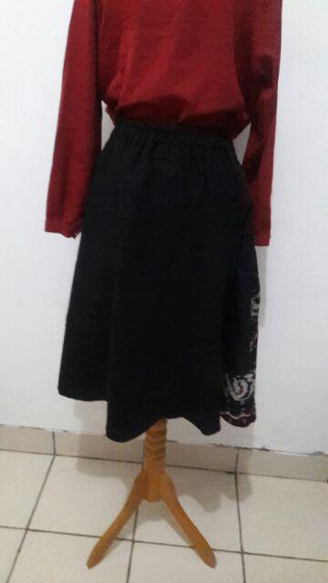 Rok Payung Tenun Pendek