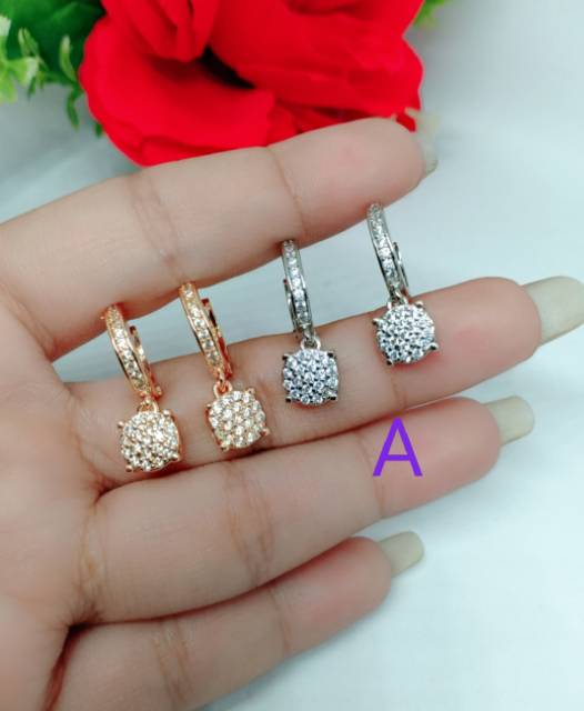 Anting anting mata full A-C