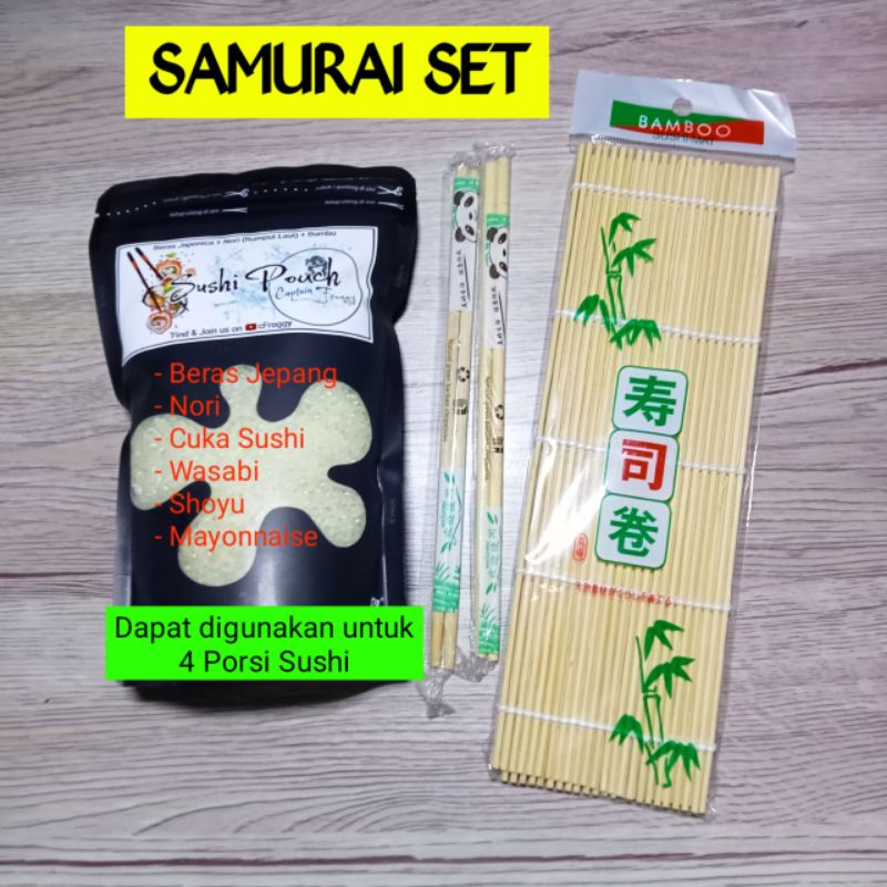 

PAKET BAHAN SUSHI - SUSHI POUCH 365g - SAMURAI SET (BERAS JEPANG + NORI + BUMBU + TIKAR PENGGULUNG + SUMPIT)