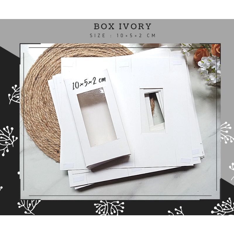 

Box Kemasan putih uk. 10×5×2 cm || Box Souvenir || Box Mika