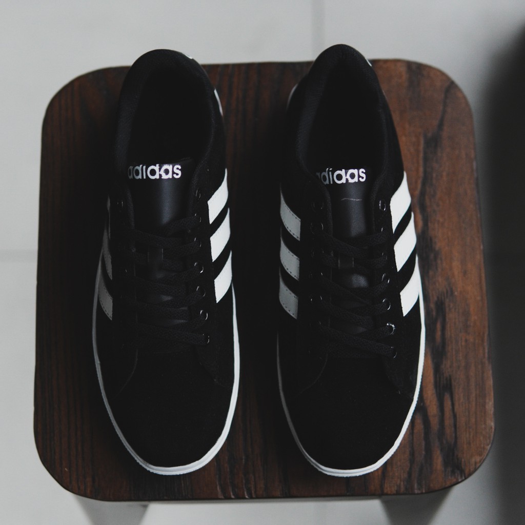 PROMO TERBARU!!SEPATU PRIA ADIDAS DERBY HITAM SEKOLAH SANTAI KULIAH KERJA TRENDY HITS