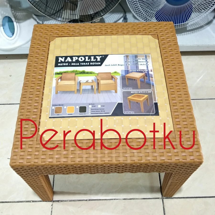 Meja Rotan Napolly Kecil / Meja Plastik / Meja Teras