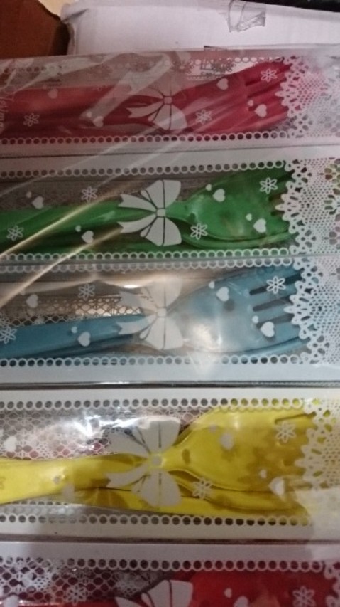 Souvenir Pernikahan Sendok Garpu Sumpit Travel Kemas Mika