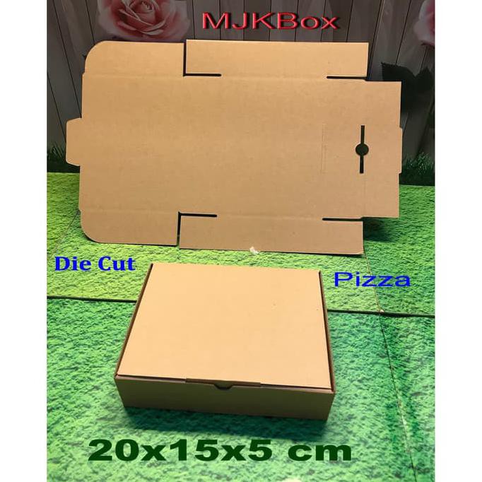 

kardus karton box uk. 20x15x5 cm....model Pizza...baru polos Kode 1468