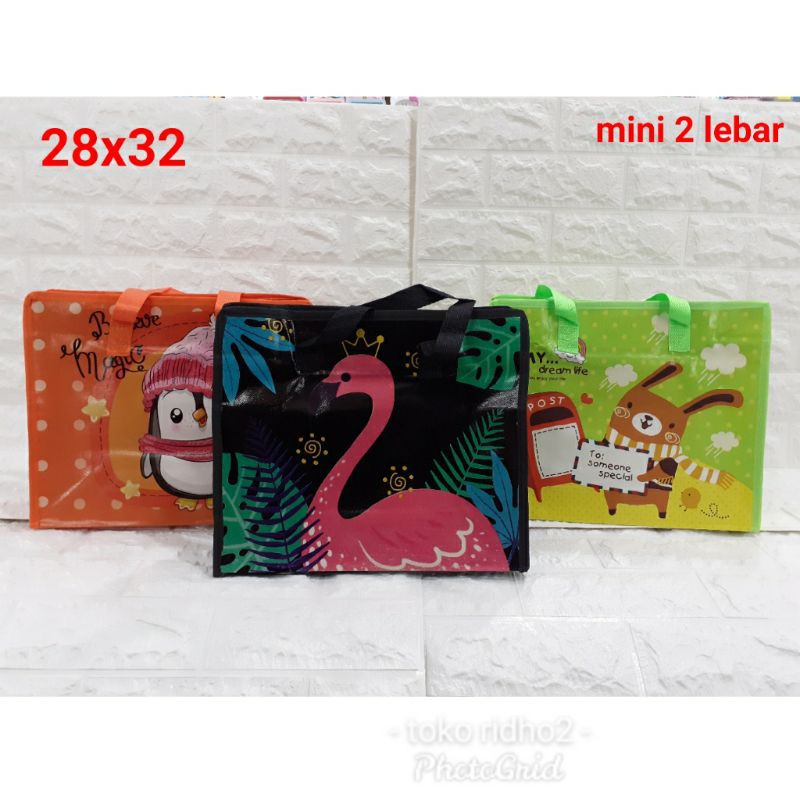 TAS KARUNG MINI ( 33 X 27.5 X 12.5 CM ).