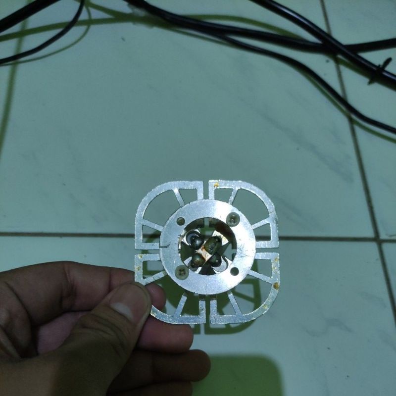 Antena Katherin bekas tower Bts 4g