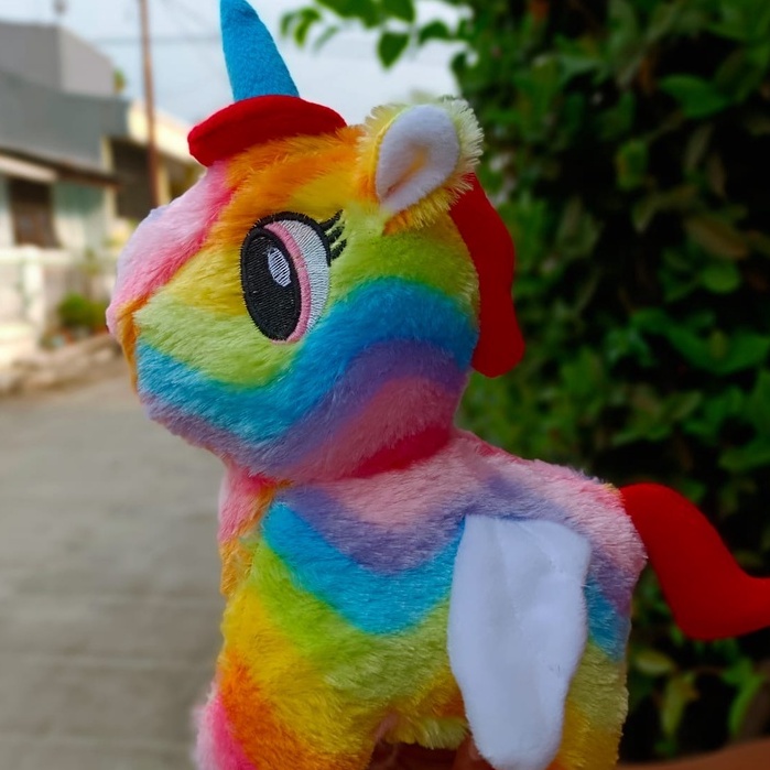 mainan anak perempuan boneka kuda unicorn rainbow terbaru