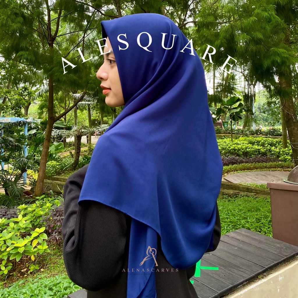 ALESQUARE | VOAL PARIS PREMIUM | HIJAB PARIS PREMIUM SEGI EMPAT | NAVY = BIRU DONGKER
