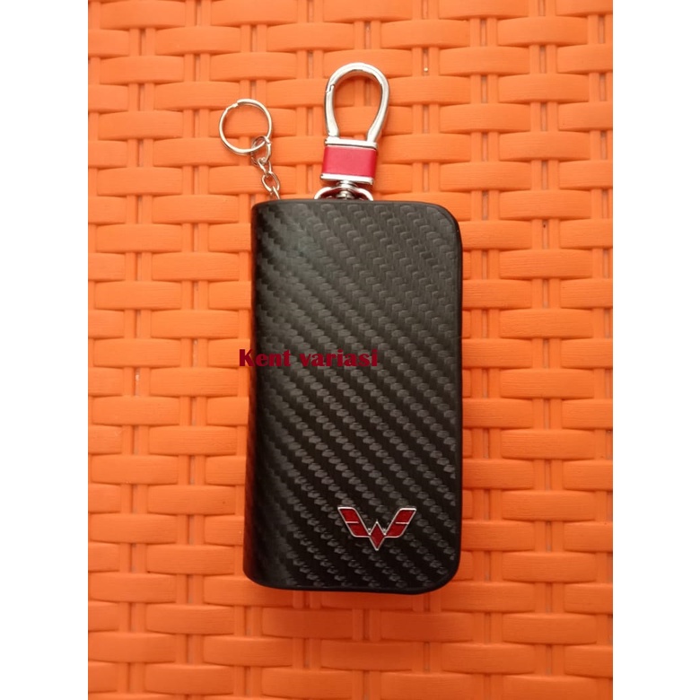 Dompet STNK CarbonGantungan Kunci Mobil Logo Wuling Universal