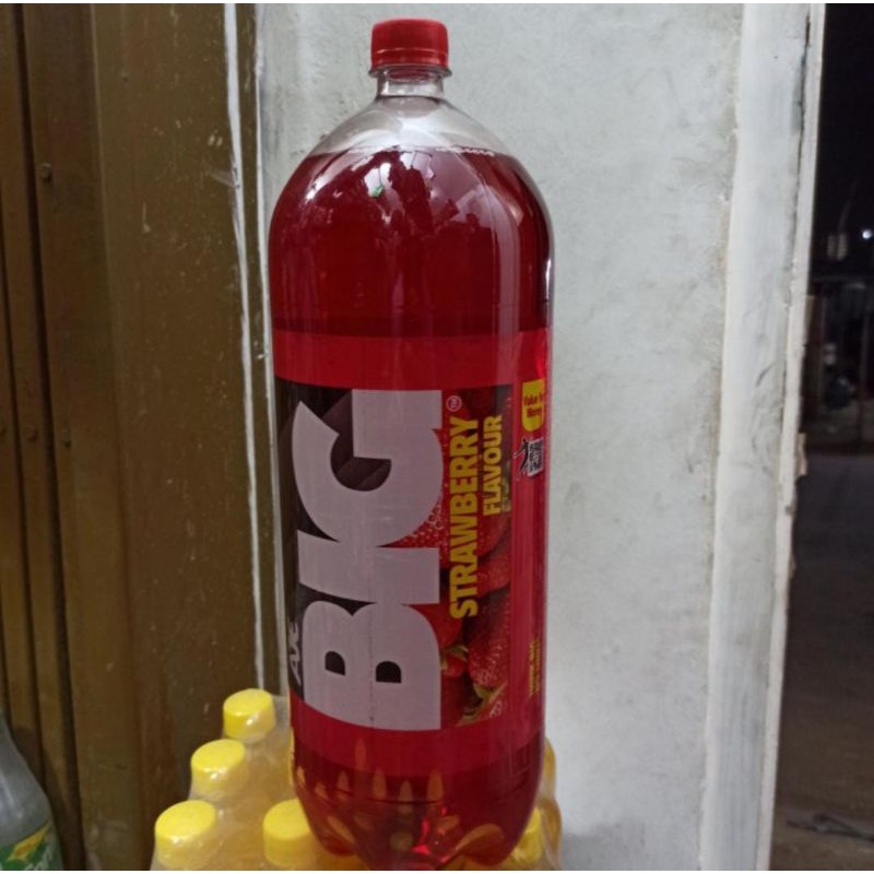 

Big Cola Rasa Strawberry 3 Liter Hanya Melayani Pengiriman Instan & Same Day