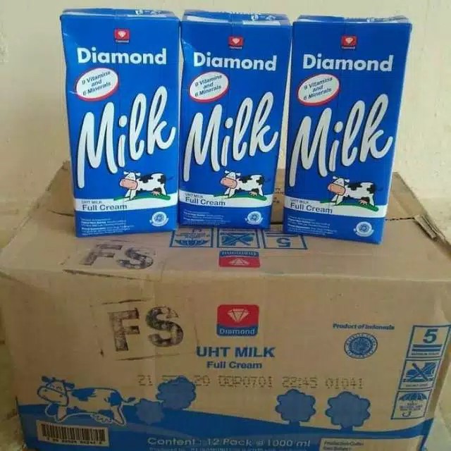 

UHT Diamond FULL CREAM 1 Liter (12pcs / 1 Dus)