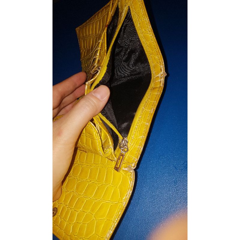 dompet wallet guess original bekas preloved