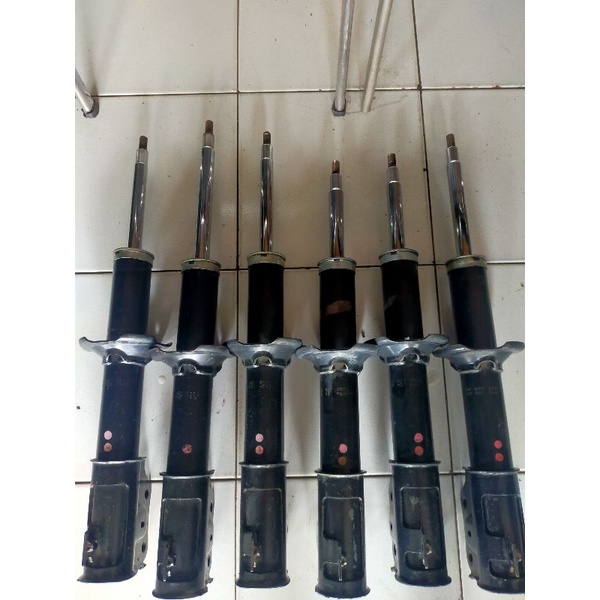 shockbreaker luxio grandmax depan original