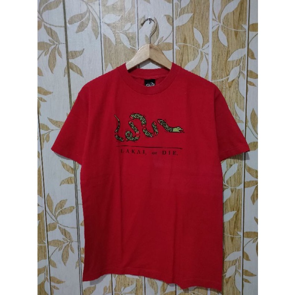 T-SHIRT LAKAI THE SHOES WE SKATE