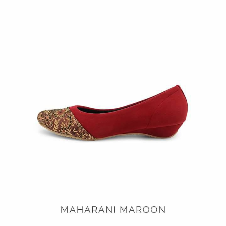 Sepatu The Warna MAHARANI MAROON Sepatu Wanita Heels Hak 2 CM Batik Tenun Songket Suede Merah Marun