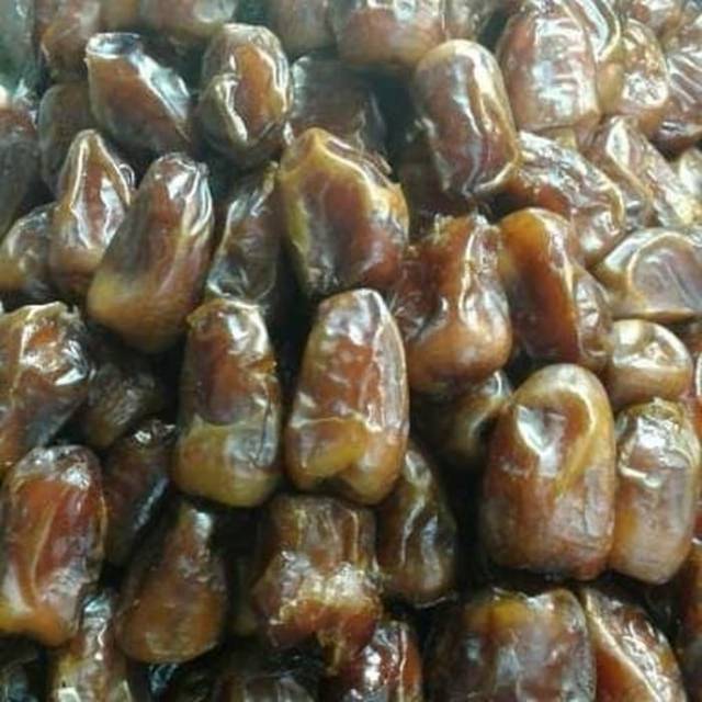 Kurma madu jumbo 1kg