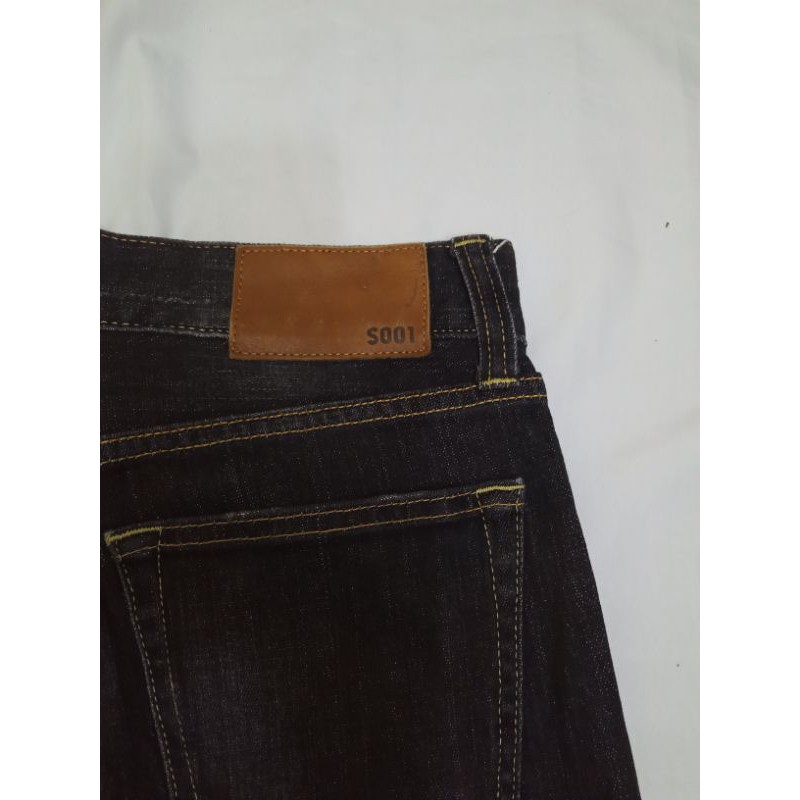 Uniqlo S001