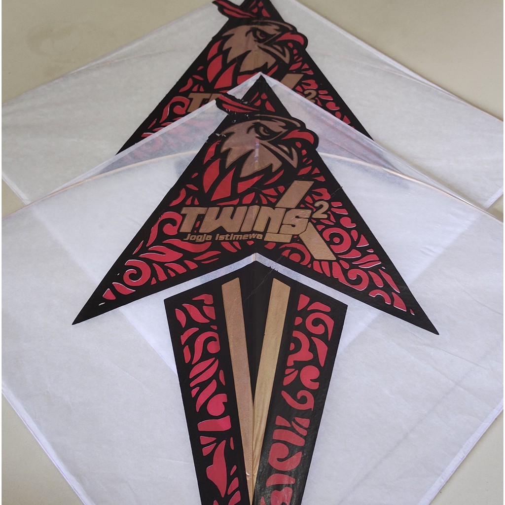 Layangan Sukhoi 4 lilitan