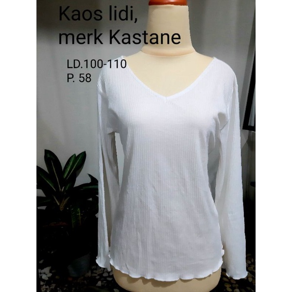 Kaos wanita motif lidi, merk Kastane, preloved