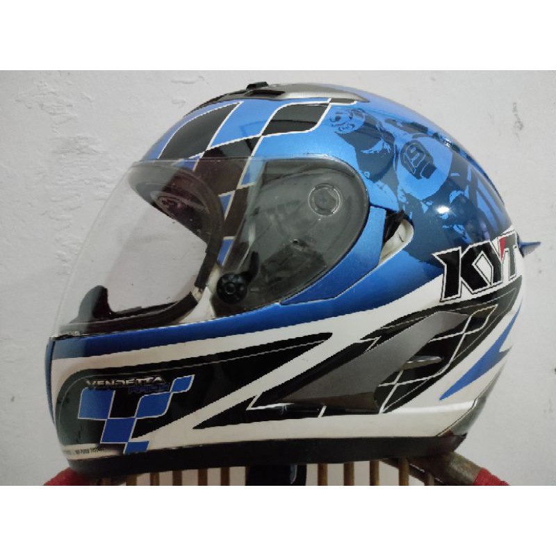Helm KYT Vendetta 2 GP Race Cruise
