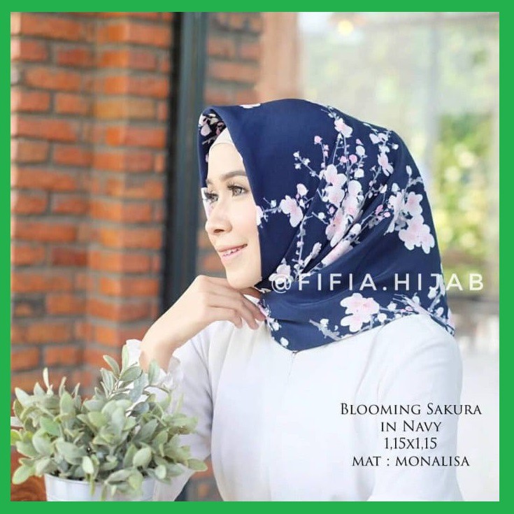 ✅ Hijab Sakura Blooming Square Segi Empat Satin Max Monalisa Kerudung Segi Empat Lembut Skura Silver