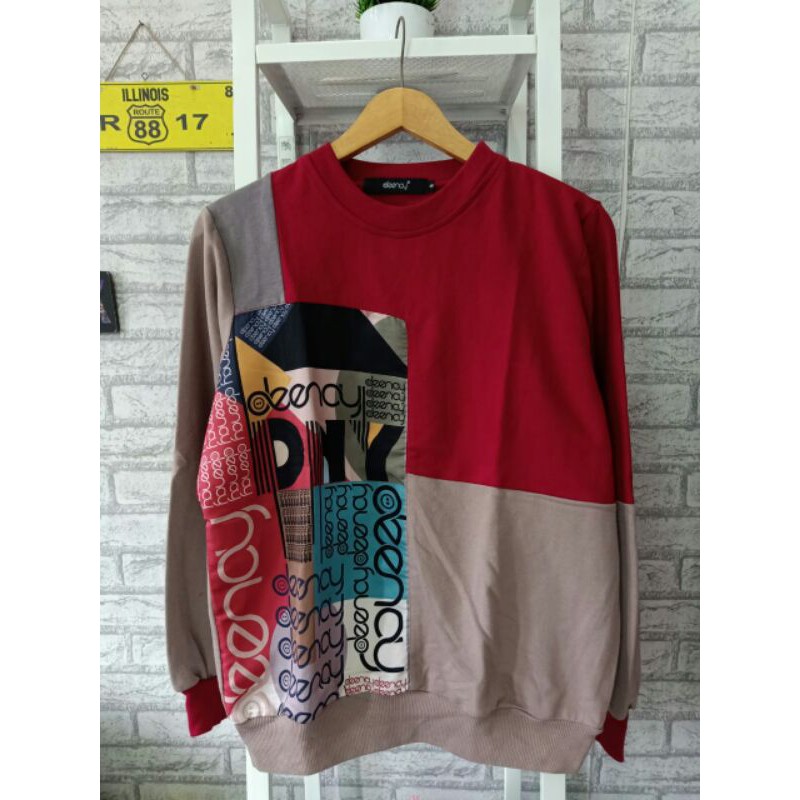 Preloved Deenay Kaos Sweater Original