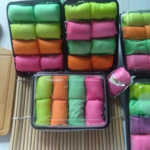 

Pancake Durian isi 8