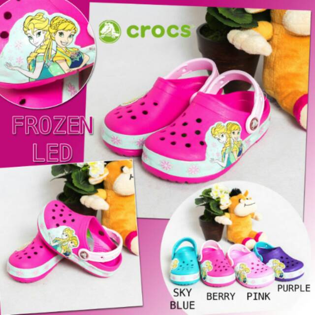 crocs com led