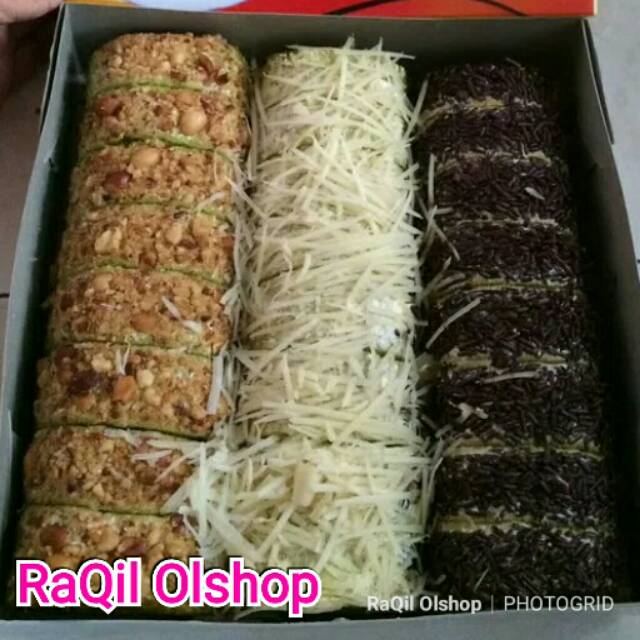 

Bolu 3 rasa bolu kacang, keju, coklat