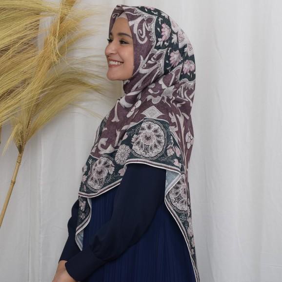 Shireen Sungkar x Scarvina SV002 Scarf