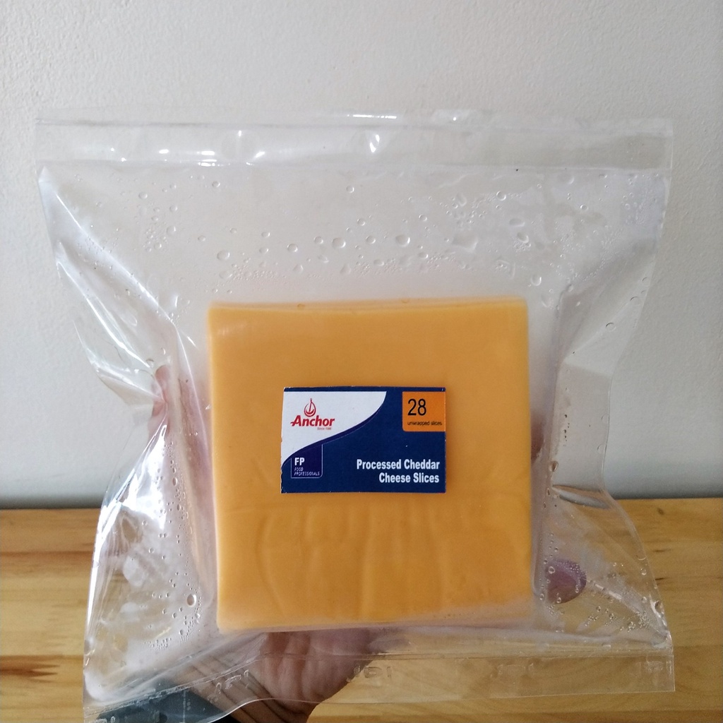 

Anchor Cheddar Slices / Keju Cheddar Lembaran Repack 28 Slice (INSTAN ONLY)