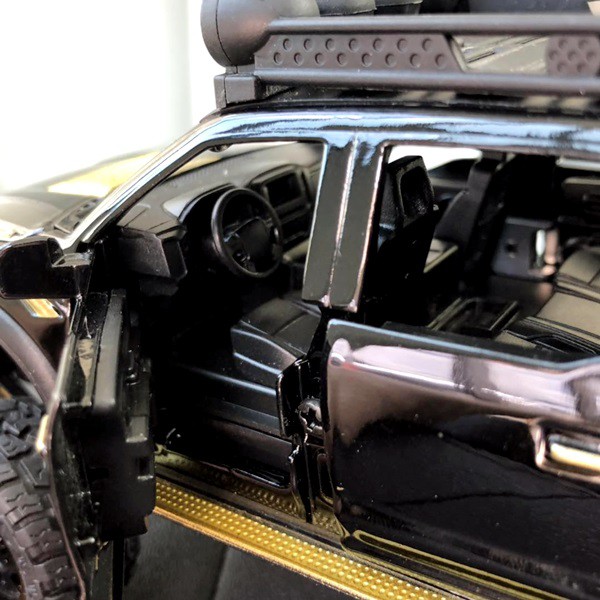 FORD RAPTOR 150 6x6 Parfume Pewangi Pengharum Mobil Parfum Pajangan Miniatur Diecast Mobil