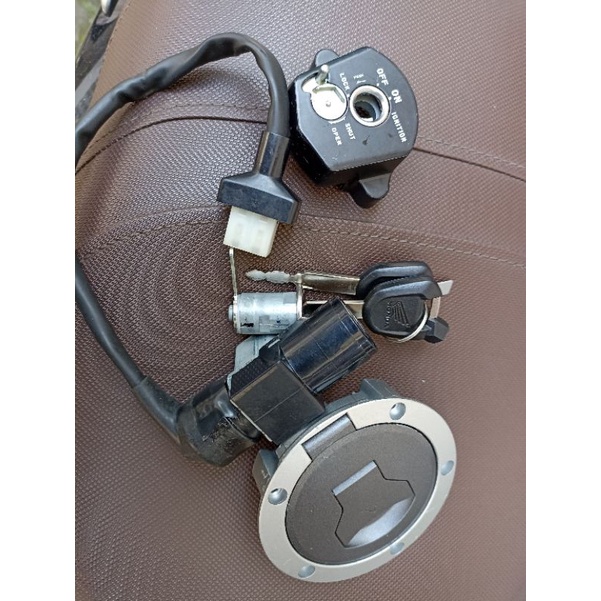 kunci kontak set cbr150