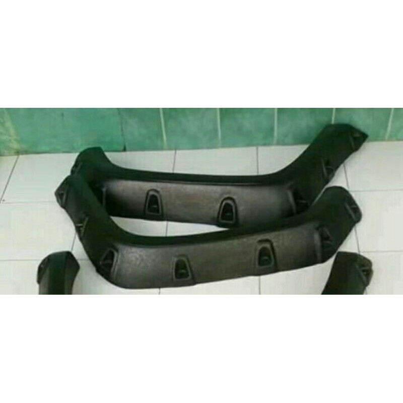 Fender Feroza dan taft GT DEPAN SAJA 2PCS model monster