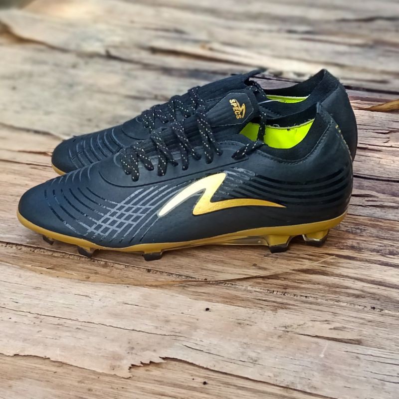 Sepatu Bola Specs Accelerator Lightspeed 3 II 19 FG Fractal Black Gold Original