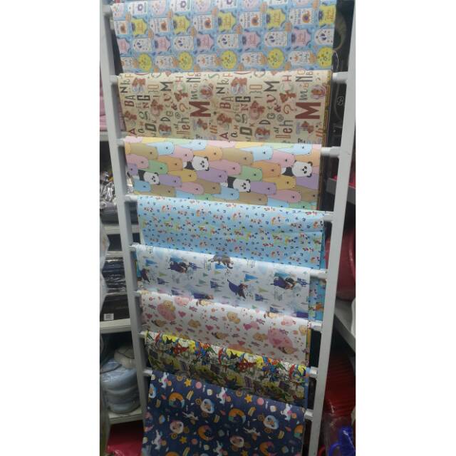 

Kertas Kado Bayi -Bungkus Kado Bayi Lucu
