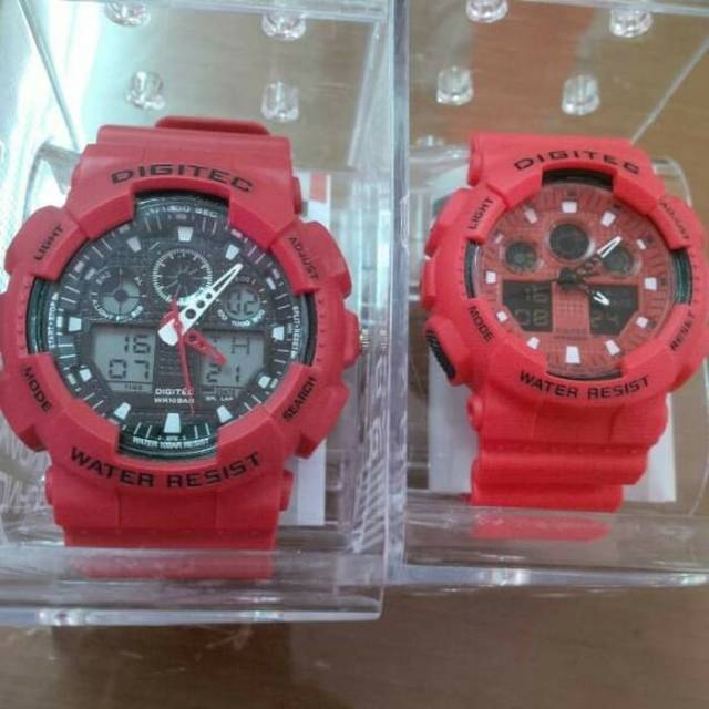 Digitec couple