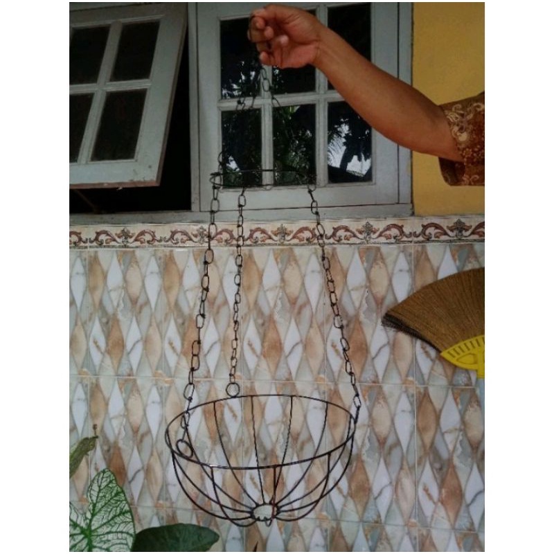 POT CUSTOM RANTAI BESI HITAM DENGAN SABUT KELAPA | pot gantung diameter 30 cm | pot anggrek bulan
