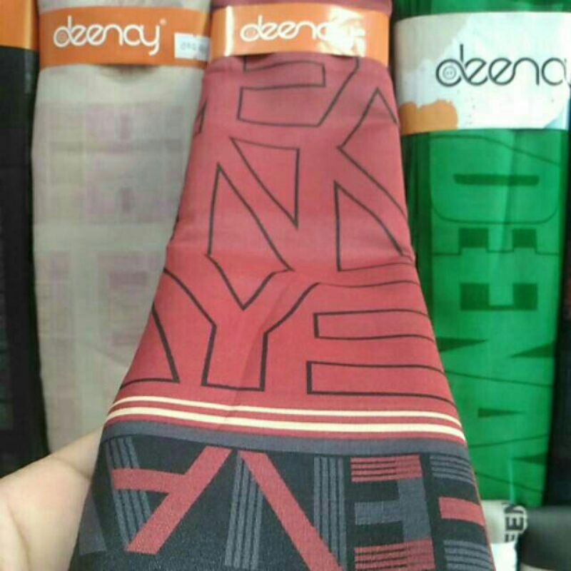 PRELOVED DEENAY ORIGINAL warna hijau