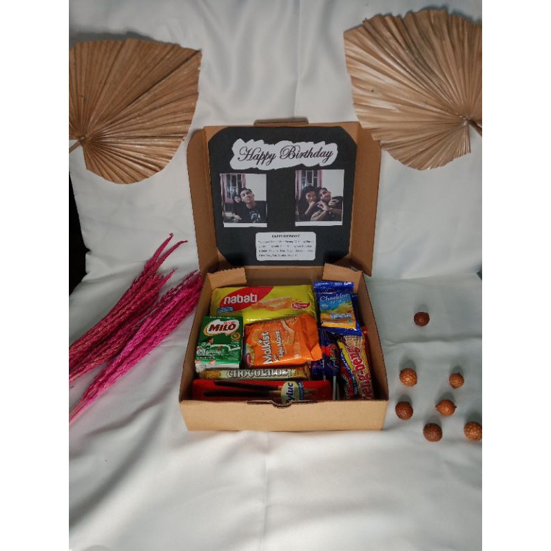 

Hampers / Gift box snack langkat