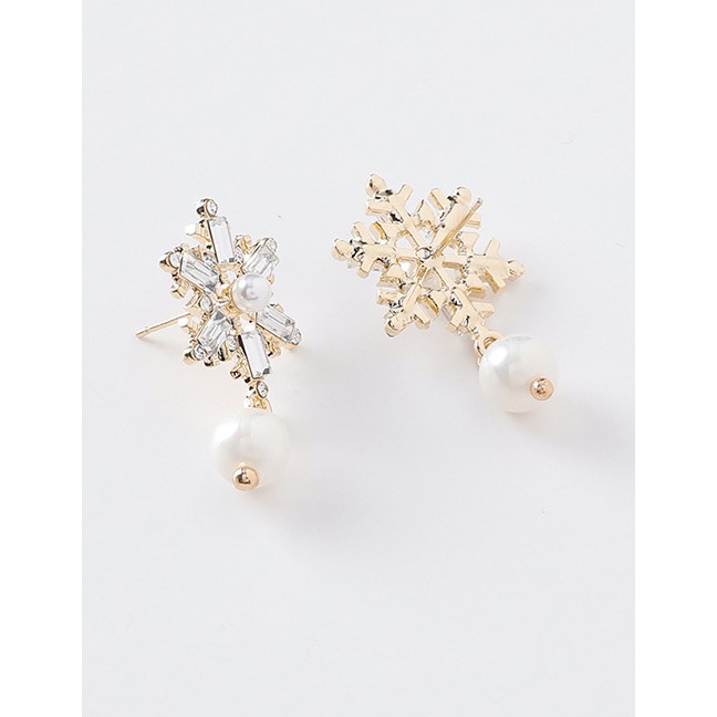 LRC Anting Tusuk Fashion White 925 Silver Needle Snowflake Earrings D48813