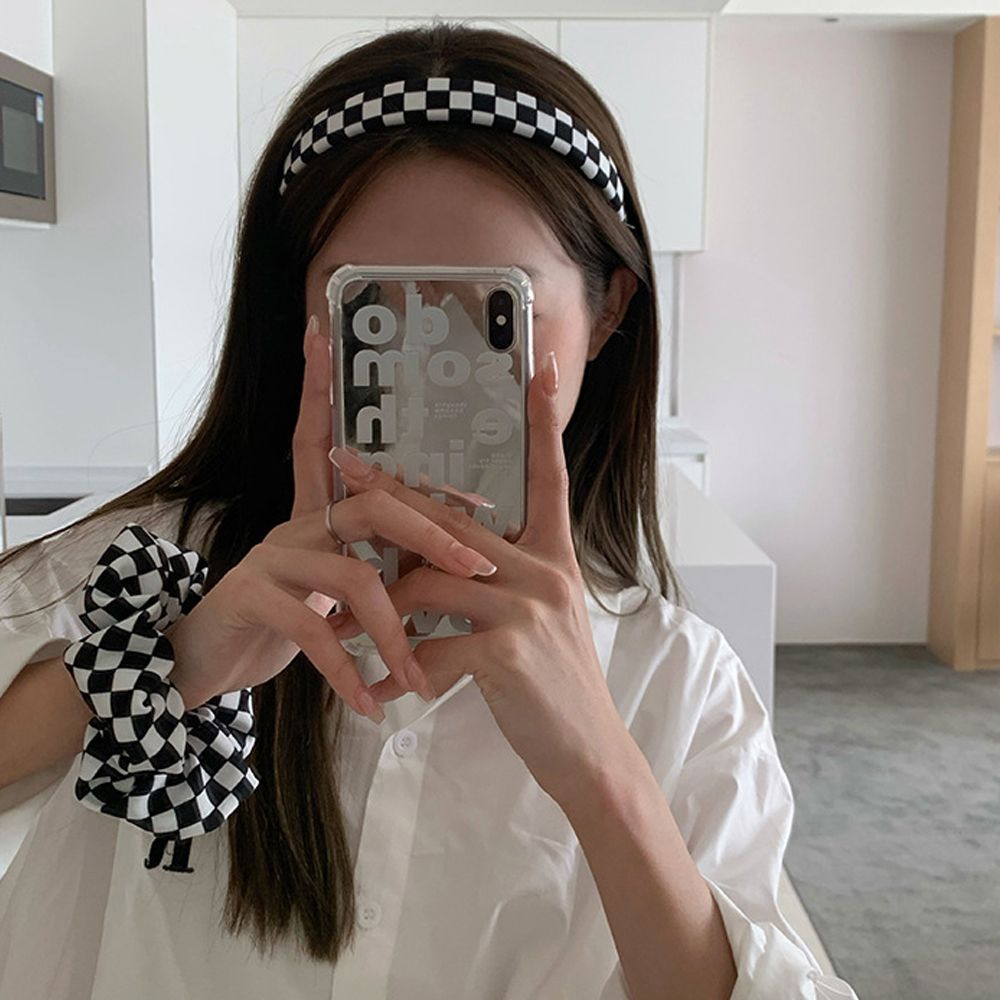 OVERFLOWS.ID Ikat Karet Rambut Scrunchie Cepol Monochrome Elegant Mewah Ala Korea Crunchie Pita Fashion Ala Korea